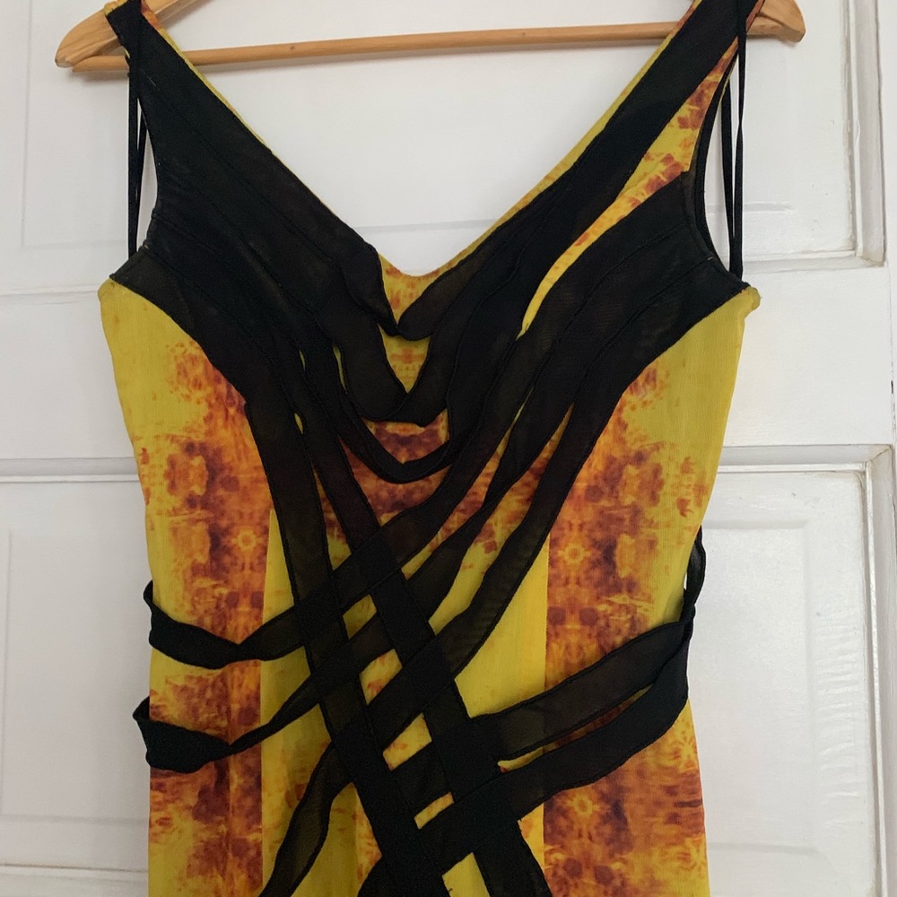 Dress - Picture 3 of 4